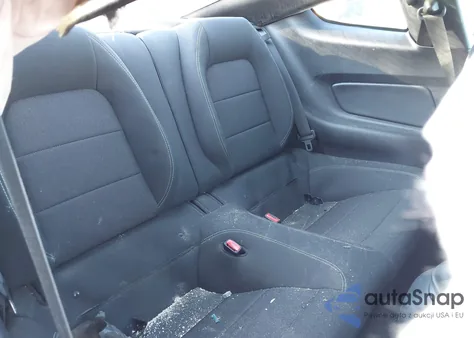 2015 Ford Mustang V6 z USA, uszkodzony, nr VIN 1FA6P8AM0F5325058